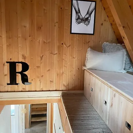 Kleines Im Erzgebirge Mit Sauna Und Kamin Holiday home Rechenberg-Bienenmuhle